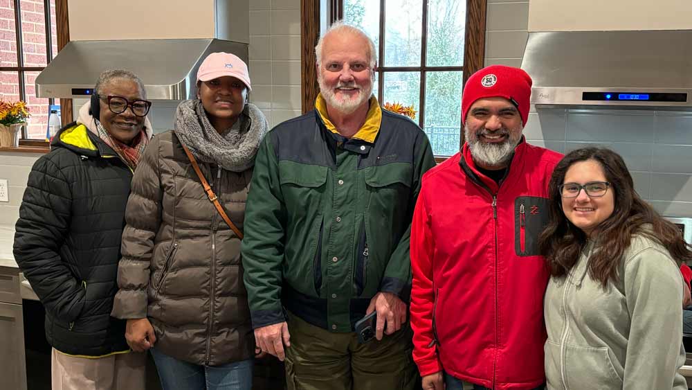 Marcone volunteers at Ronald McDonald house